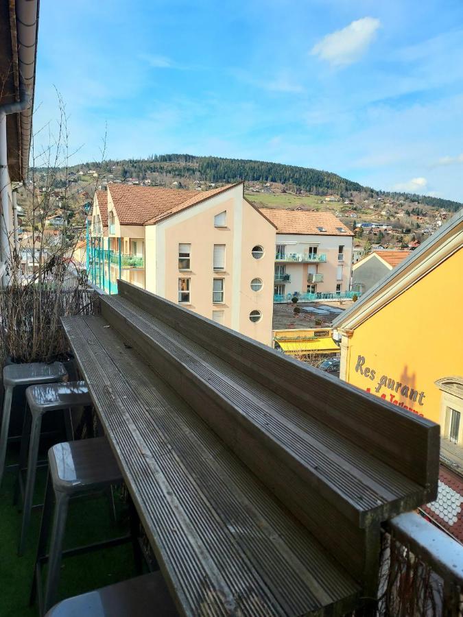 La Cahutte Du Tisseur, Hyper Centre Apartamento Gérardmer Exterior foto